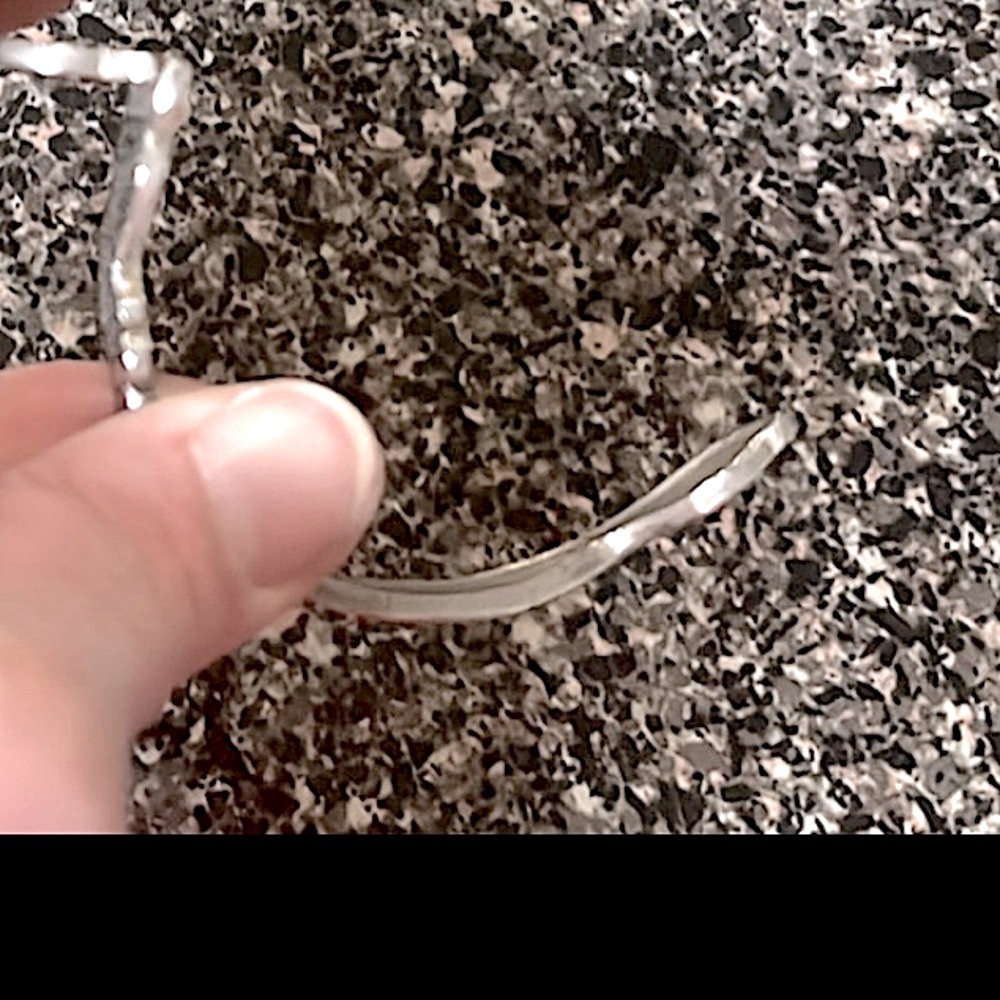 ๐ VINTAGE FLAT ETCHED STAMPED โSโ STERLING SILVER SPRING-HINGE SNAKE BRACELET - Picture 11 of 12